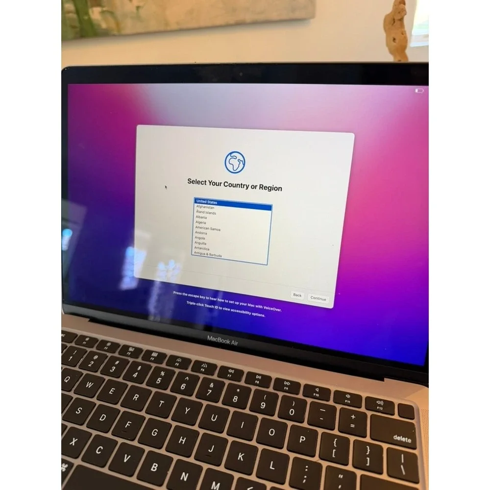 Apple MacBook Air 13